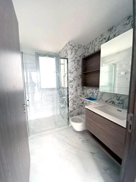 3 Bed Condo for Rent in  Queens Peak - Image 8