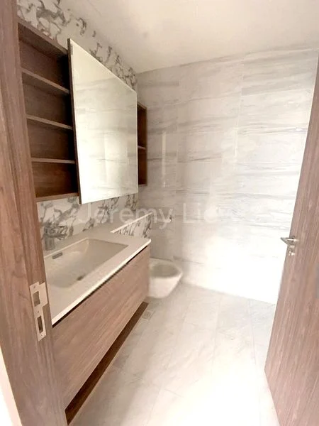 3 Bed Condo for Rent in  Queens Peak - Image 15