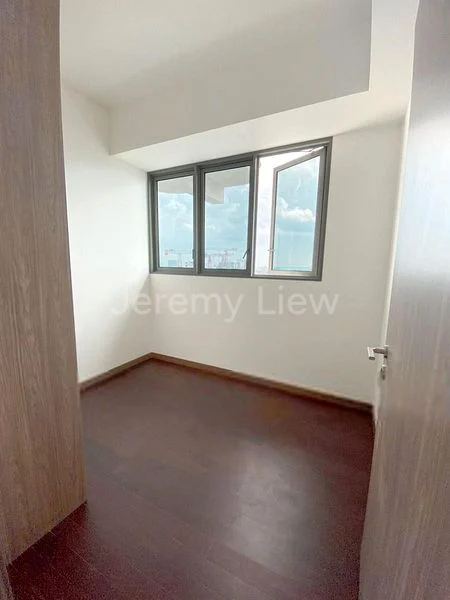 3 Bed Condo for Rent in  Queens Peak - Image 16