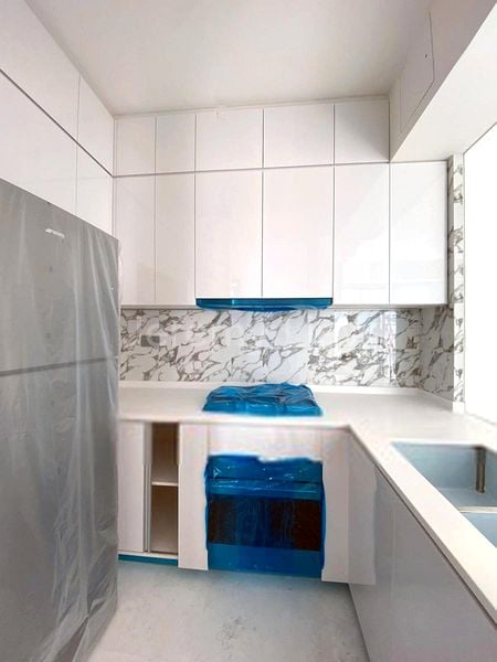 3 Bed Condo for Rent in  Queens Peak - Image 7