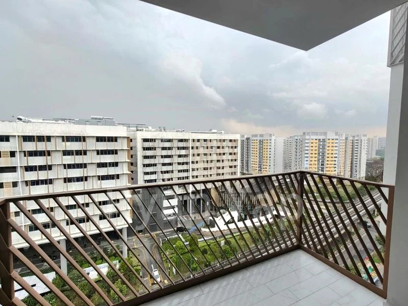 3 Bed Executive Condo for Sale in  Ola - Image 2