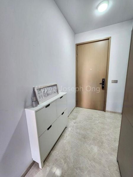 1 Bed Condo for Sale in  Haus on Handy - Image 7