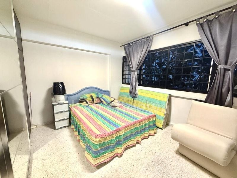 Common Room (HDB) for Rent in 234 Tampines Street 21 - Image 2