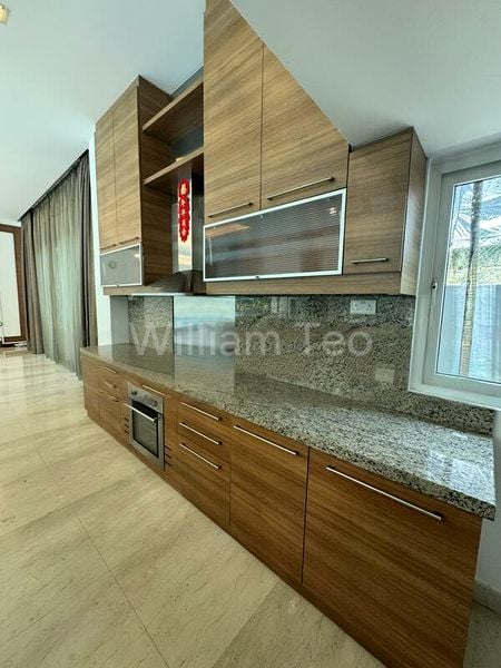 7+1 Bed Bungalow (Landed) for Sale in  Avenue Villa - Image 8