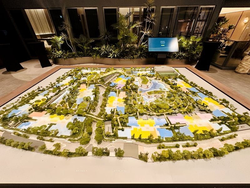 4 Bed Condo for Sale in Parktown Residence - Image 45