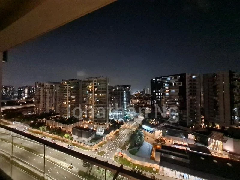 2 Bed Condo for Rent in  Sennett Residence - Image 8