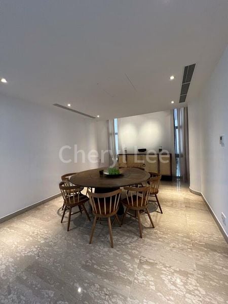 3 Bed Condo for Rent in  The Colonnade - Image 9