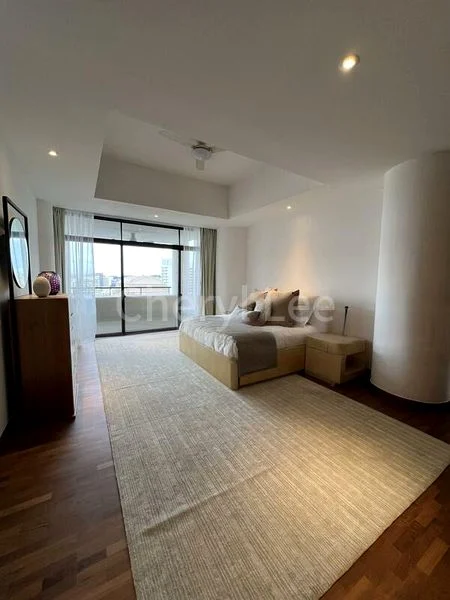3 Bed Condo for Rent in  The Colonnade - Image 7