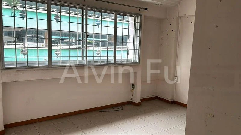 1 Room HDB for Rent in  303 Woodlands Street 31 - Image 13