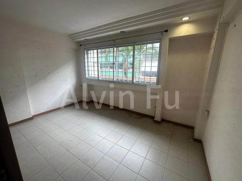 1 Room HDB for Rent in  303 Woodlands Street 31 - Image 3