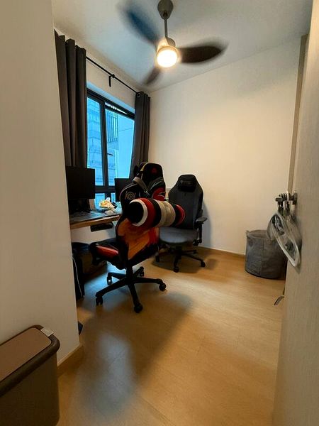 2 Bed Condo for Sale in  Treasure at Tampines - Image 5