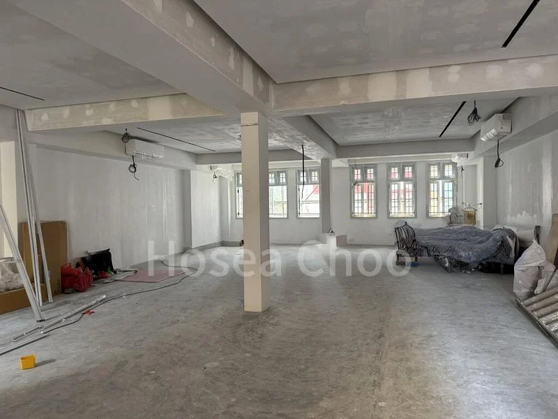 Shop / Shophouse for Rent: South Bridge Road - Image 3