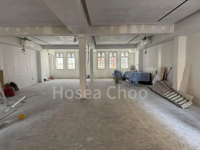 Shop / Shophouse for Rent: South Bridge Road - Image 2