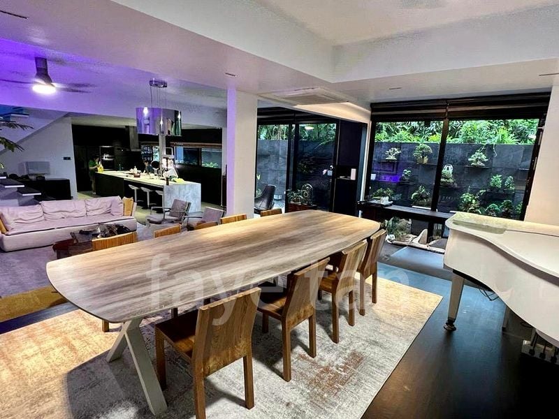 5 Bed Semi-Detached House (Landed) for Sale in  Transit Road - Image 2