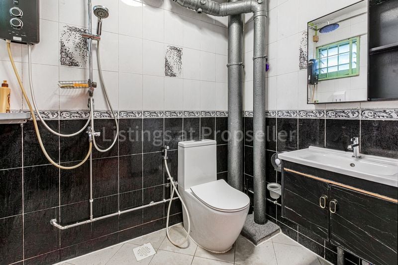 5 Room (5I) HDB for Sale in 115 Pasir Ris Street 11 - Image 11