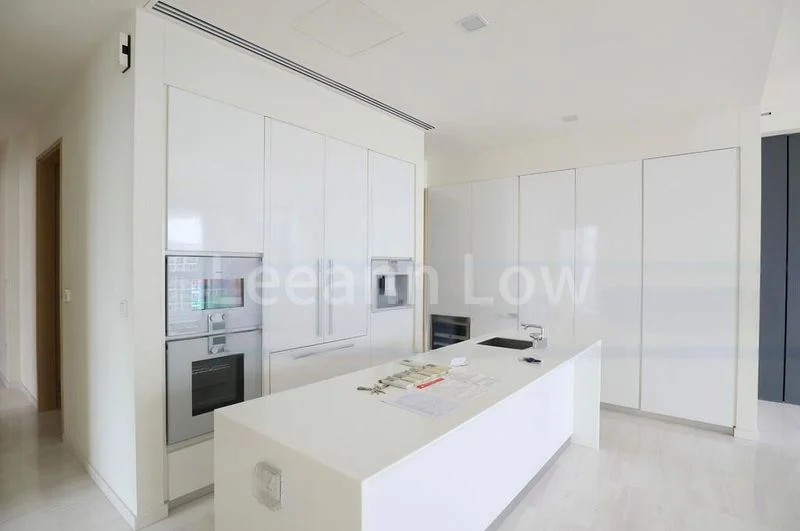 4 Bed Condo for Sale in  Skyline 360 @ Saint Thomas Walk - Image 3