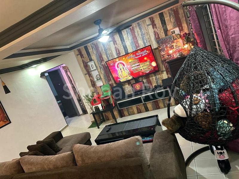 4 Room (4NG) HDB for Sale in 105 Woodlands Street 13 - Image 1