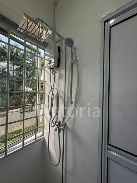 Common Room (Condo) for Rent in Castle Green - Image 7