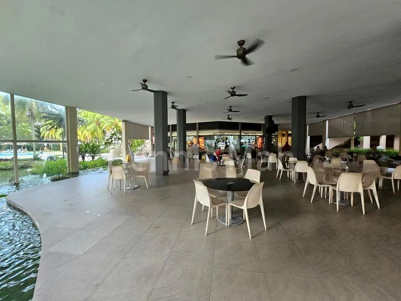 3 Bed Condo for Sale in Bayshore Park - Image 5