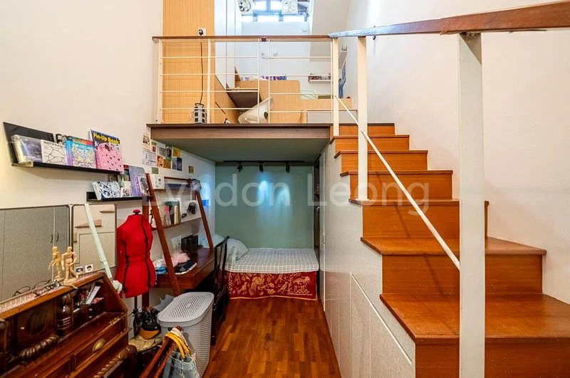 4 Bed Terraced House (Landed) for Sale in  The Riverina - Image 12