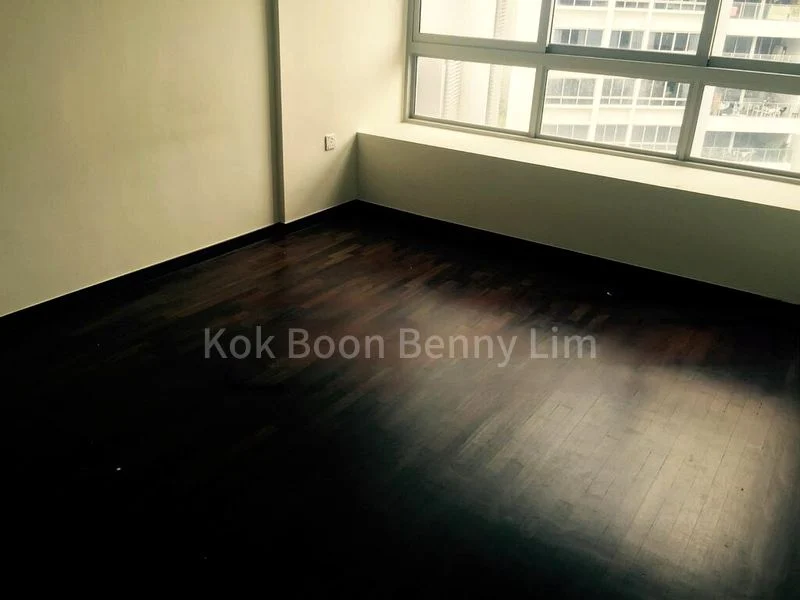 4 Bed Condo for Rent in  Sophia Residence - Image 5