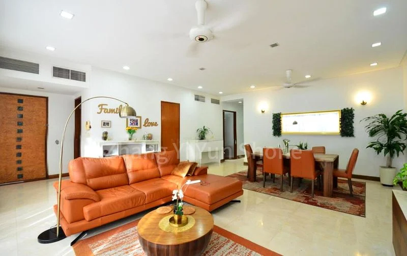 4 Bed Condo for Rent in  Nassim Jade - Image 7