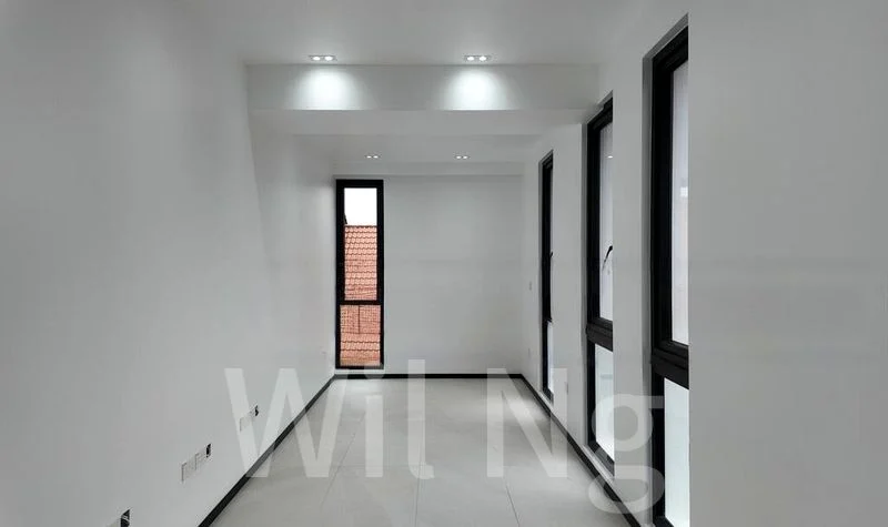 6 Bed Bungalow (Landed) for Sale in  Toh Tuck Terrace - Image 12