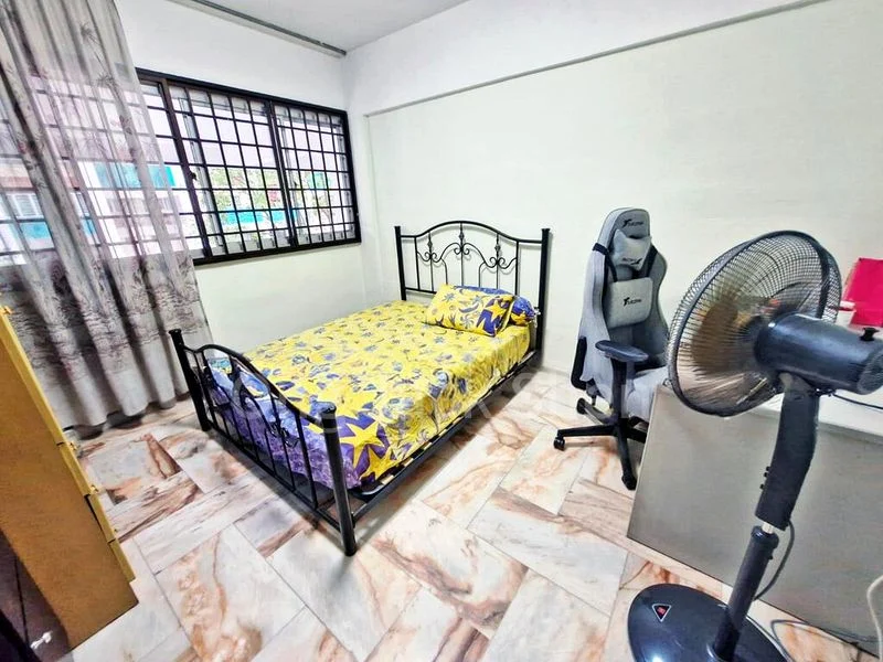 Common Room (HDB) for Rent in  339 Jurong East Avenue 1 - Image 3