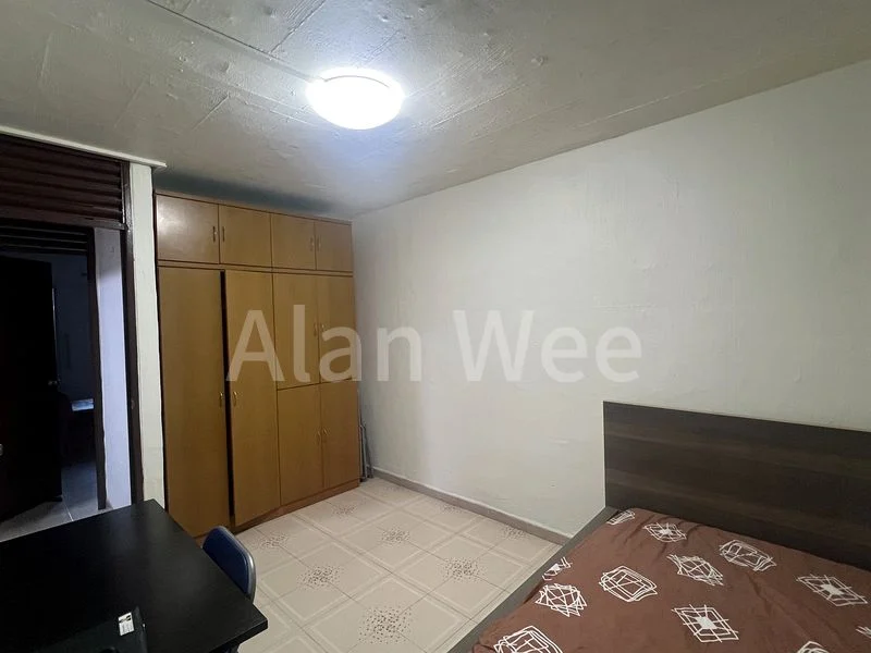 Common Room (HDB) for Rent in 267 Bukit Batok East Avenue 4 - Image 1