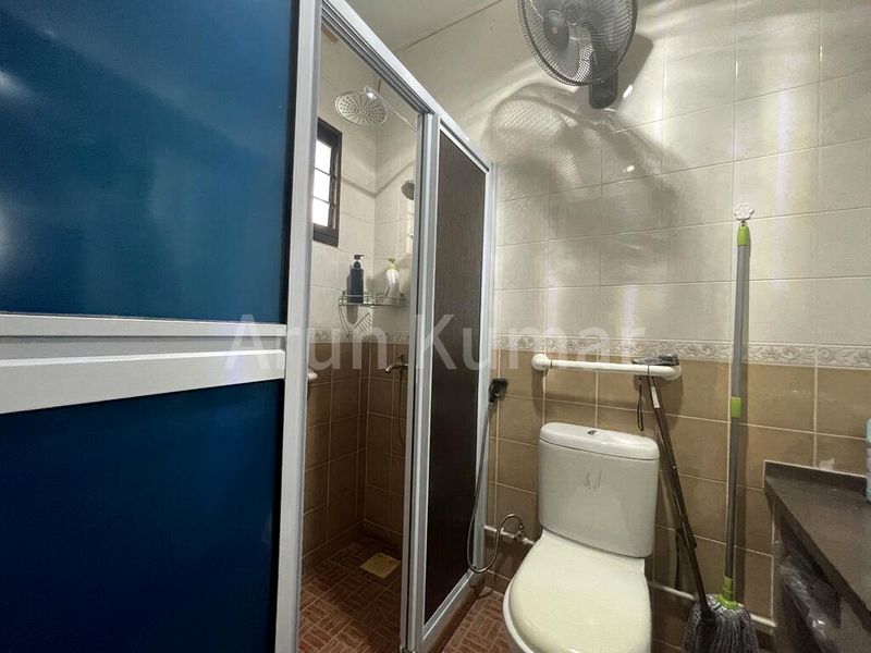 4 Room (4A) HDB for Sale in 617 Jurong West Street 65 - Image 5