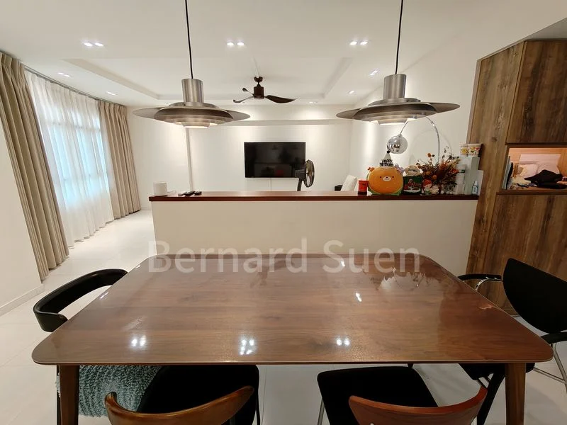 5 Room (5I) HDB for Rent in  699 Hougang Street 52 - Image 1
