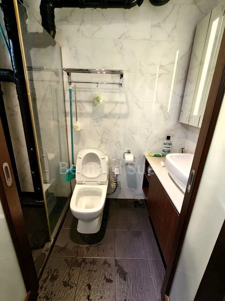 5 Room (5I) HDB for Rent in  699 Hougang Street 52 - Image 6