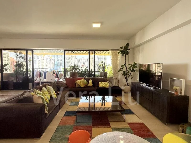 4 Bed Condo for Rent in  Yong An Park - Image 3