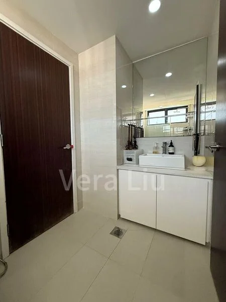 4 Bed Condo for Rent in  Yong An Park - Image 12
