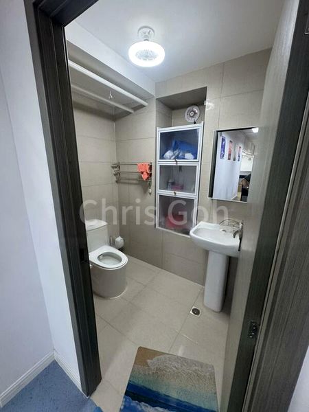 Light Industrial (B1) for Sale: North Spring Bizhub - Image 6