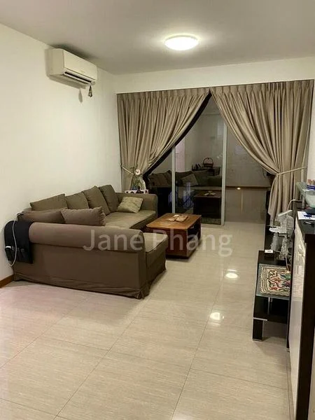 3 Bed Condo for Rent in  Flo Residence - Image 2