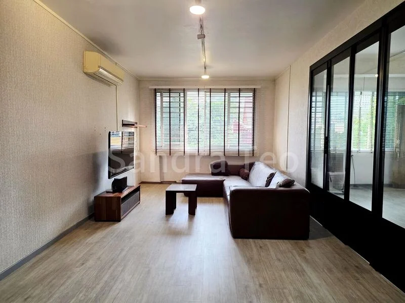 5 Room (5I) HDB for Rent in  243 Kim Keat Link - Image 5
