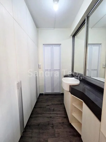 5 Room (5I) HDB for Rent in  243 Kim Keat Link - Image 2