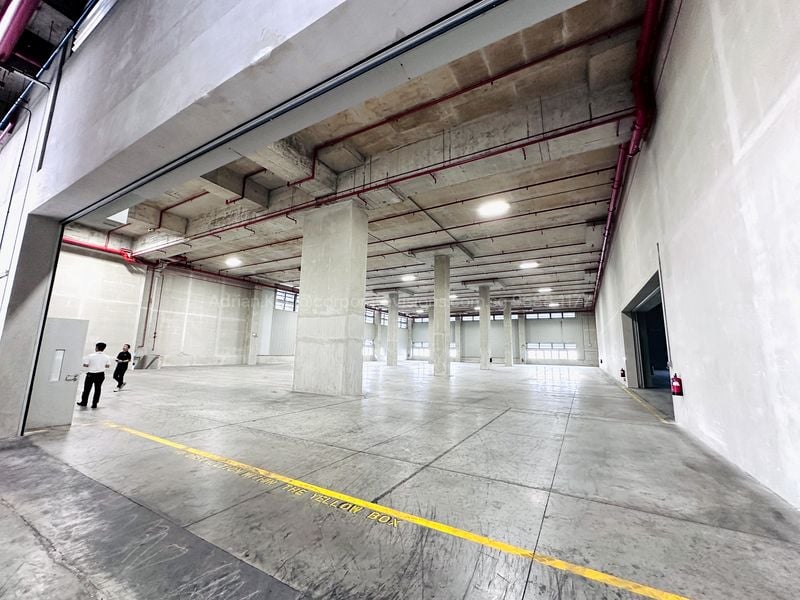 Warehouse for Rent in Jurong East Street 12 - Image 3