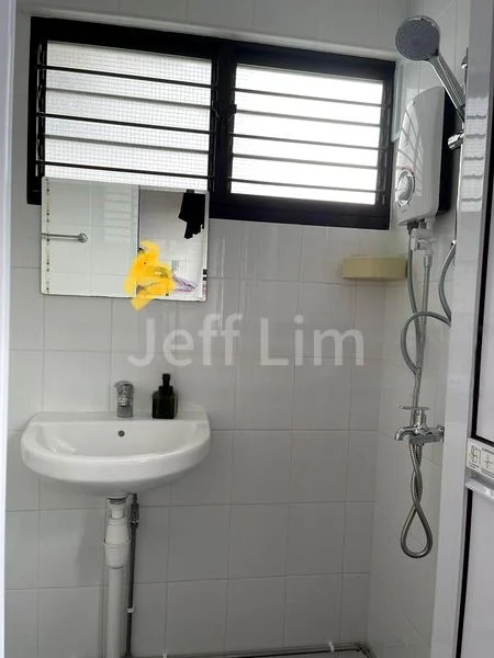 Common Room (HDB) for Rent in 144 Serangoon North Avenue 1 - Image 4