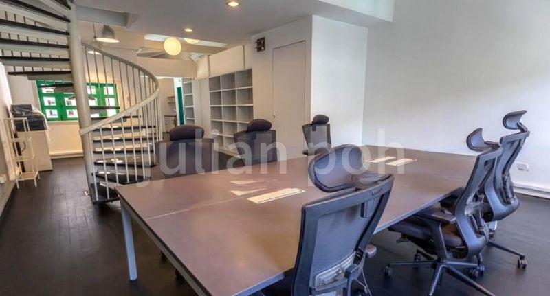 Shop / Shophouse for Rent: Near MRT, High-Foot Traffic Unit at Telok Ayer! - Image 7