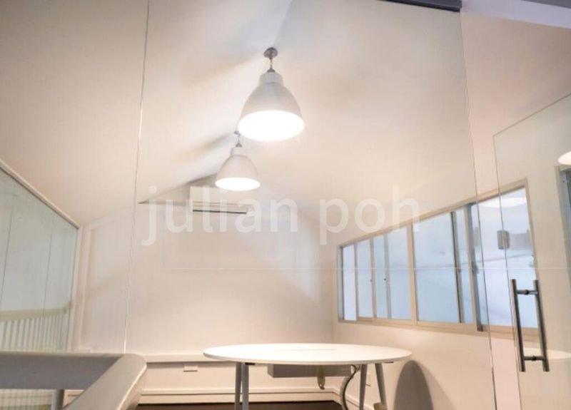 Shop / Shophouse for Rent: Near MRT, High-Foot Traffic Unit at Telok Ayer! - Image 10