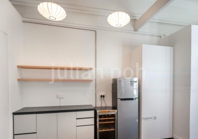 Shop / Shophouse for Rent: Near MRT, High-Foot Traffic Unit at Telok Ayer! - Image 2