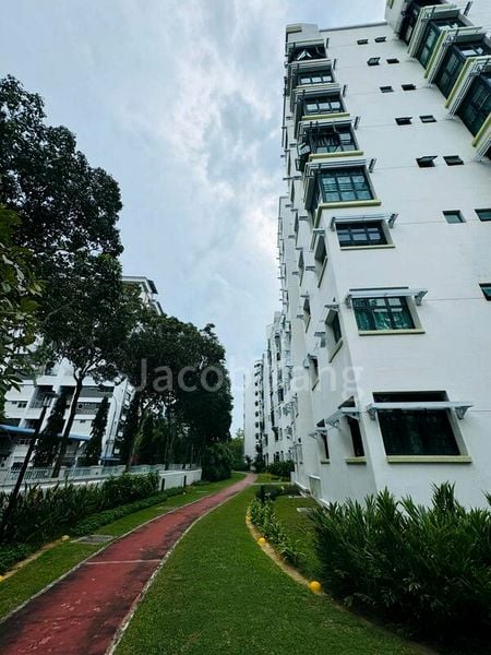 Common Room (Condo) for Rent in  Eastvale - Image 3