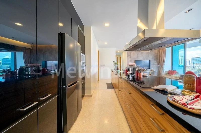 3 Bed Condo for Sale in  Grange Infinite - Image 7