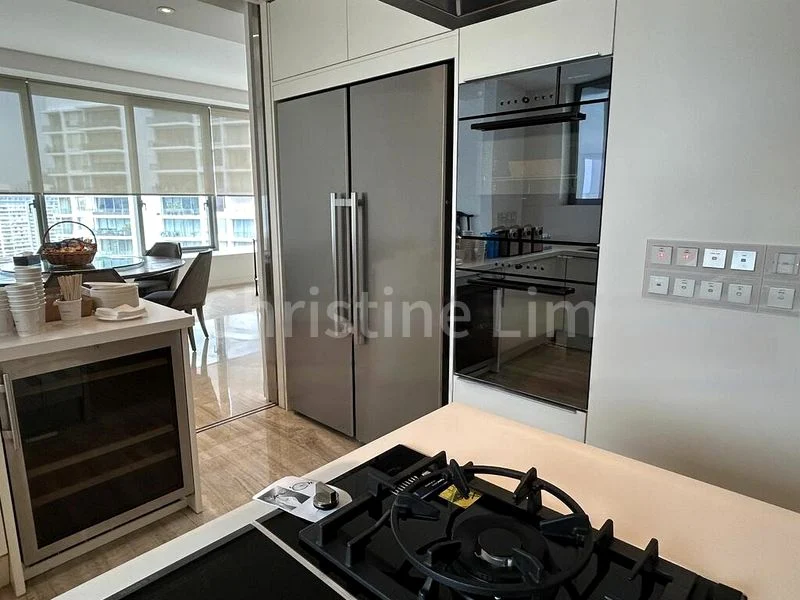 4 Bed Condo for Rent in  Ardmore Residence - Image 13