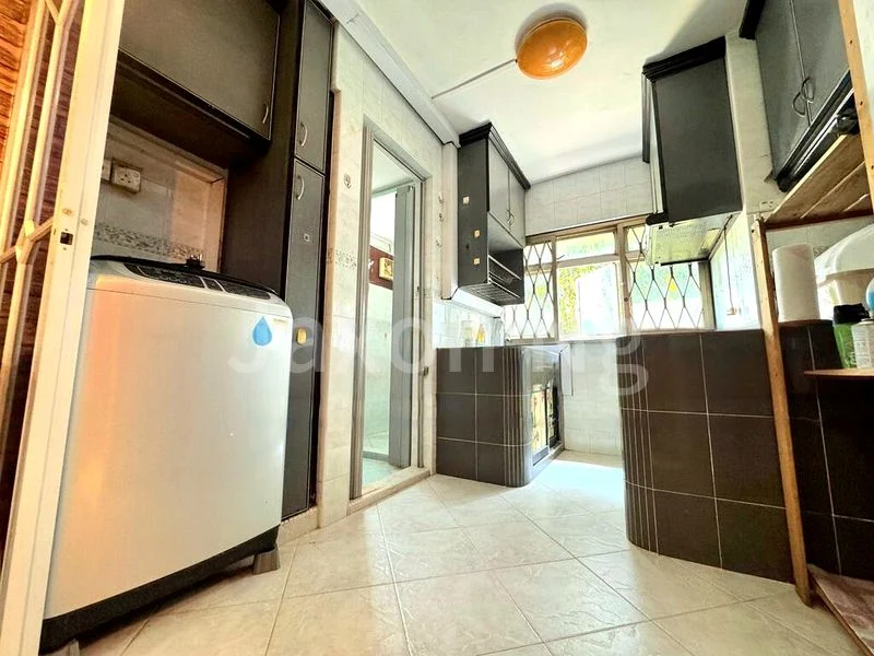 2 Room (2I) HDB for Sale in 314 Ang Mo Kio Avenue 3 - Image 8