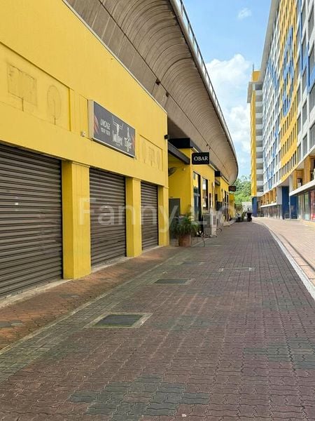 Tradehub 21: Street-Level Food & Beverage Shop for Rent, 1,200 sqft - Image 1