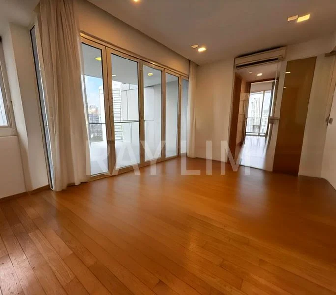 2 Bed Condo for Rent in  The Peak @ Cairnhill II - Image 5