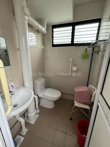 Room (HDB) for Rent in  621 Ang Mo Kio Avenue 9 - Image 4